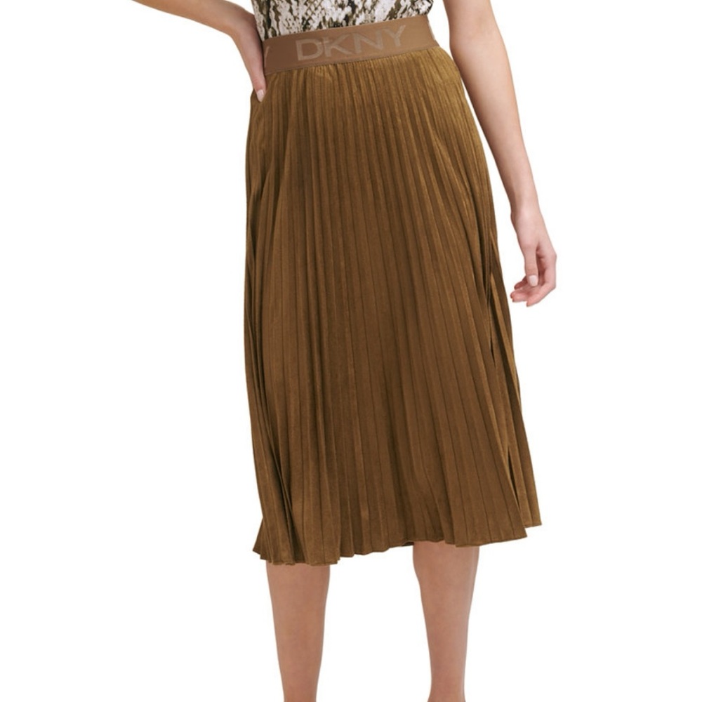 Brand New DKNY Pleated Faux Suede Midi Skirt Pull-in Elastic waist Olive Green